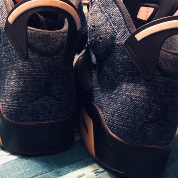 Air Jordan 6 retro washed denim - Picture 2 of 3